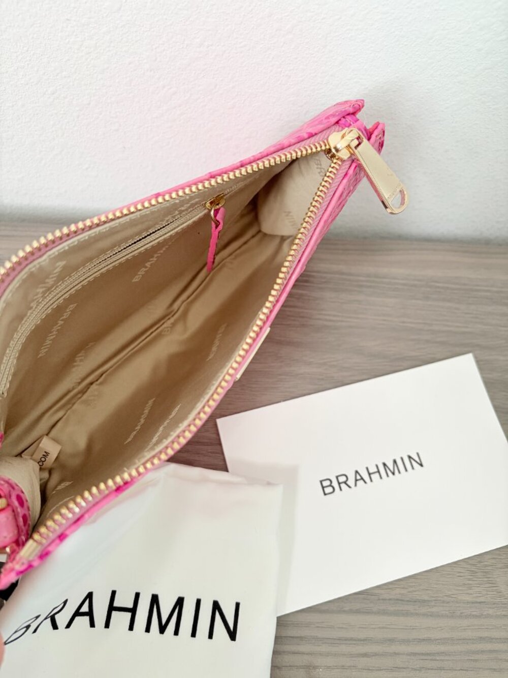 Brahmin Daisy Pink Croc Embossed Wristlet Wallet Clutch - Picture 7 of 7